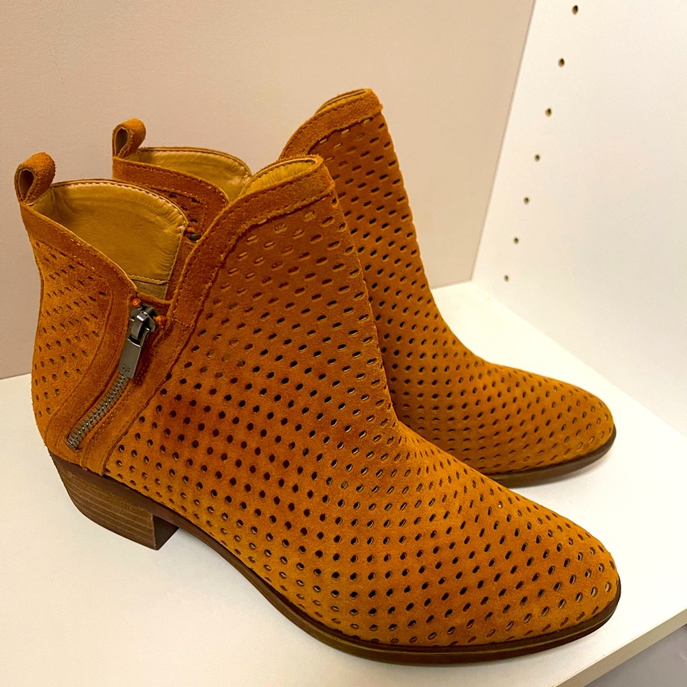 Lucky Brand shoes 9.5usa